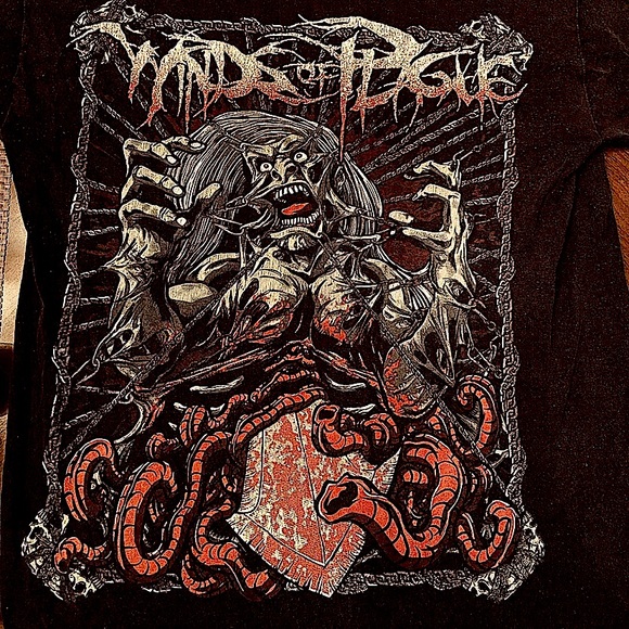 𧨠"WINDS OF PLAGUEβ BAND T-SHIRT (SEND ANY OFFERS OVER $13βΌοΈ) 𧨠- Picture 2 of 6